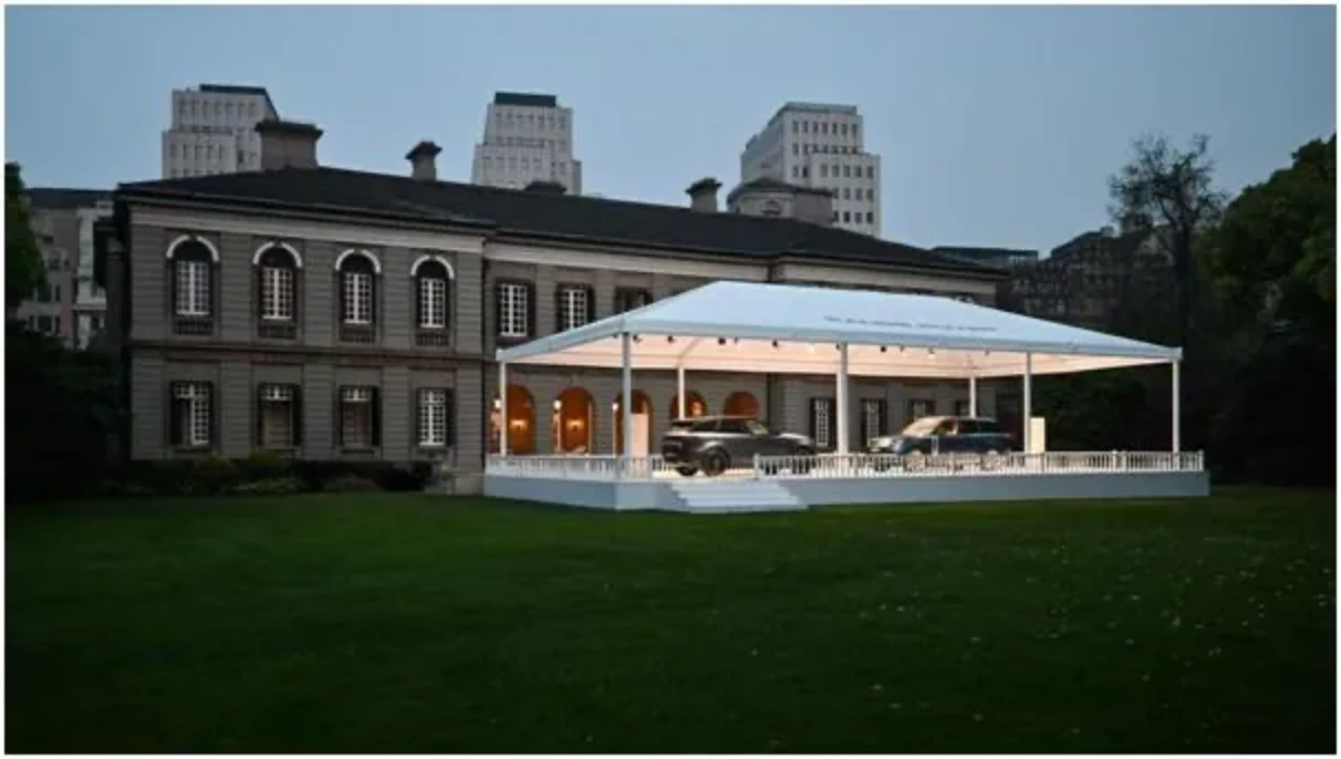 A brand event shown in the source article connects historic architecture with contemporary experience.